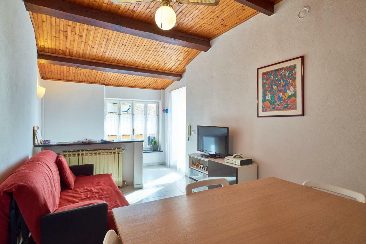 Acasadigiuly Villa เชริอาเล ภายนอก รูปภาพ